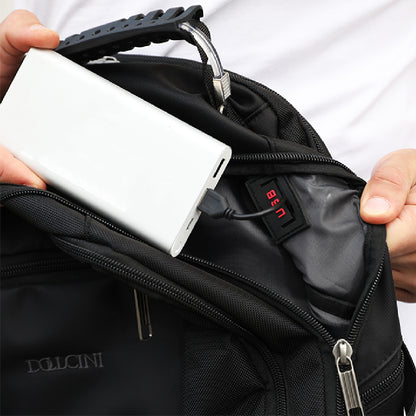 Dollcini Unisex Laptop Hátizsák – Vízálló Utazóhátizsák, USB Töltőporttal, Fekete